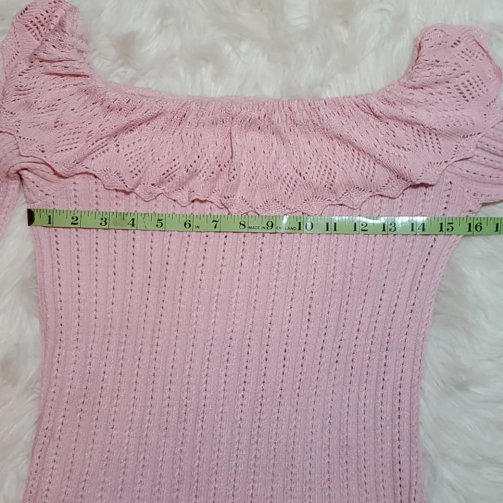 Spoiled Girl bell sleeve pink knit sweater size M